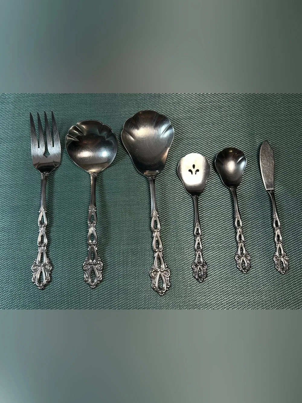 Oneida Community Stainless CHANDELIER Pattern Serving Pieces Flatware Lot 6 pcs